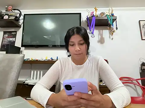 kinky milaxh online show from 04.01.26