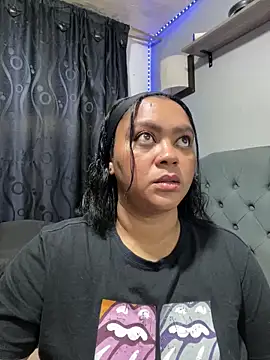 yanza2002 online show from 12.03.25