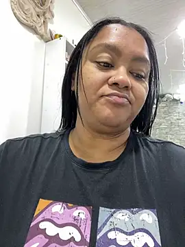 yanza2002 online show from 02.10.26