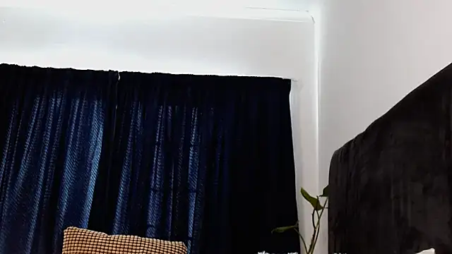 SoftRosee online show from 04.29.26