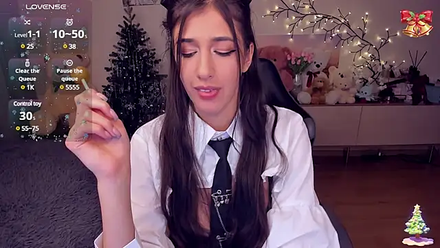 MiaSilkX online show from 12.17.24