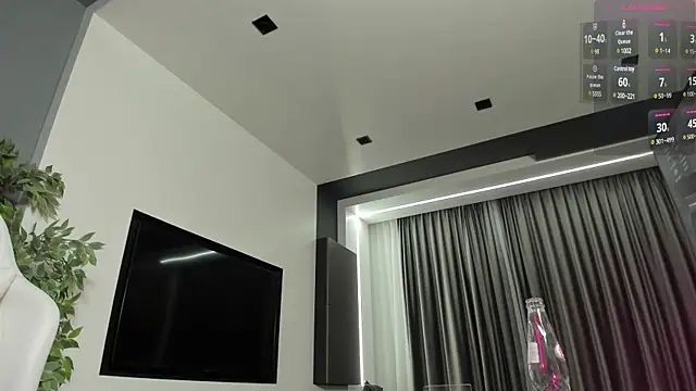 Snapshot of lissababe1 chatting on 02.08.25 lissababe1 online show from 02.08.25