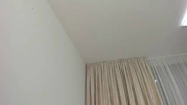 Snapshot of lissababe1 chatting on 03.04.25 lissababe1 online show from 03.04.25