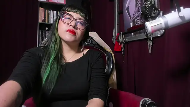 MeGoddesSara online show from 05.26.26