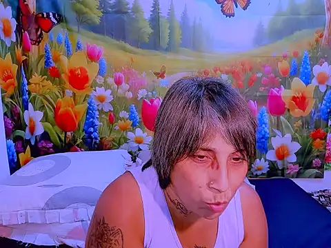 Snapshot of indianroxy chatting on 10.19.25 indianroxy online show from 10.19.25