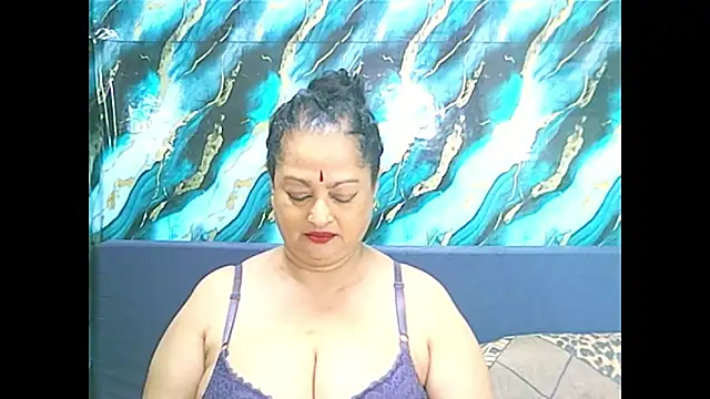 Snapshot of matureindian chatting on 12.15.25 matureindian online show from 12.15.25