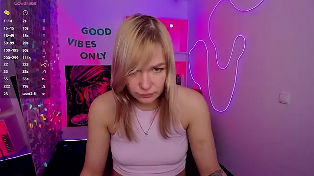 BellaDreamy online show from 02.25.26