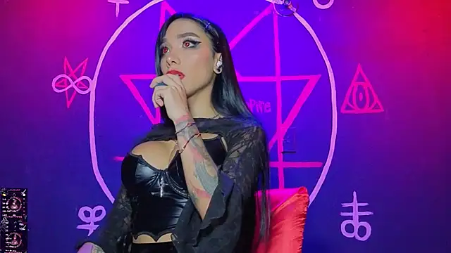 Snapshot of Depresion_Black chatting on 10.09.25 Depresion Black online show from 10.09.25