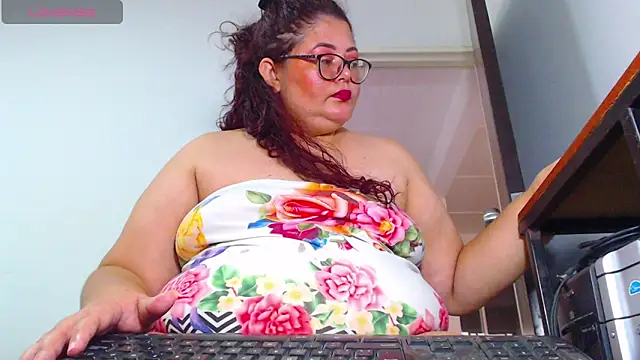 ashelymalefica online show from 05.25.26