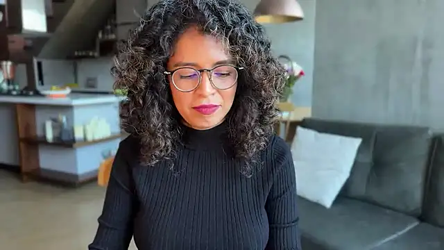 illaroom online show from 02.19.25