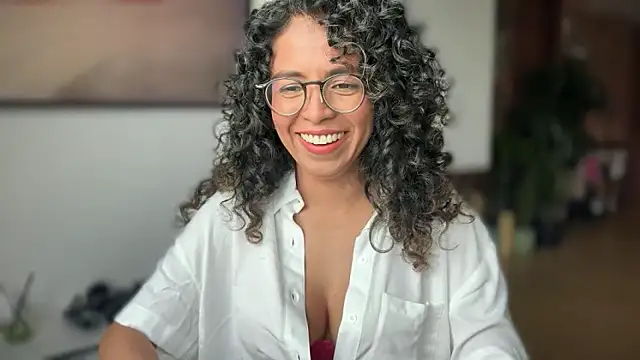 illaroom online show from 10.28.25