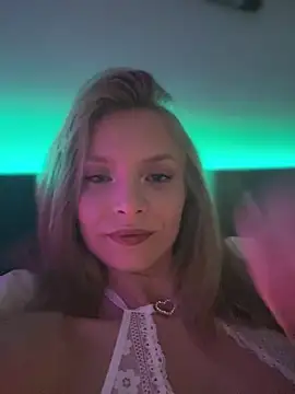 AnastasiaAniess online show from 01.06.25