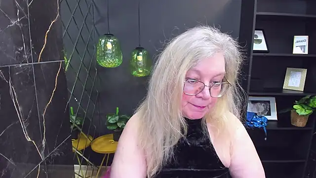 NataliMellow online show from 01.28.25