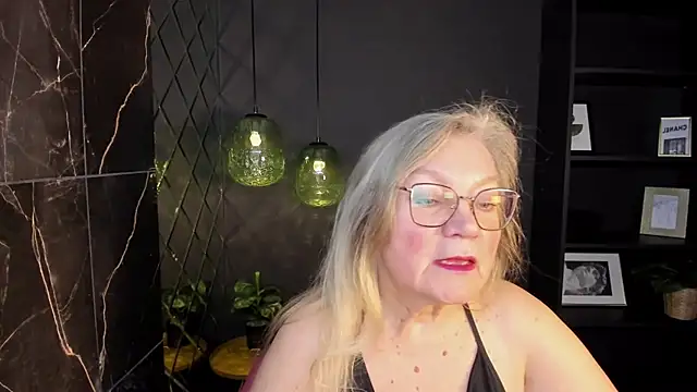 NataliMellow online show from 01.05.26