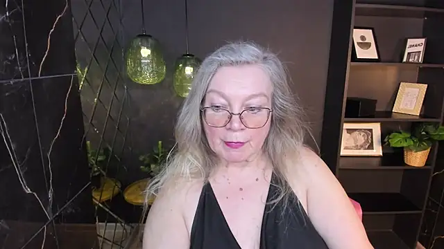 Snapshot of NataliMellow chatting on 02.04.26 NataliMellow online show from 02.04.26