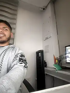 starguy 28 online show from 10.11.25