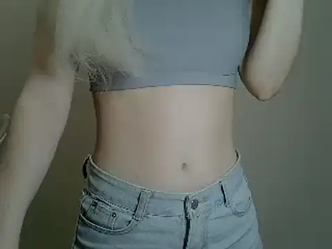 Snapshot of DitaVira chatting on 12.10.24 DitaVira online show from 12.10.24