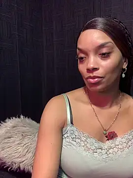 Rakiyahcharms online show from 12.20.25