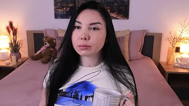 Leila  Sweet online show from 03.06.25