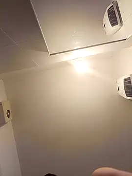 Miki20677 online show from 04.04.26