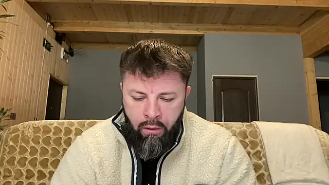 Snapshot of AlphaSparks chatting on 11.18.25 AlphaSparks online show from 11.18.25