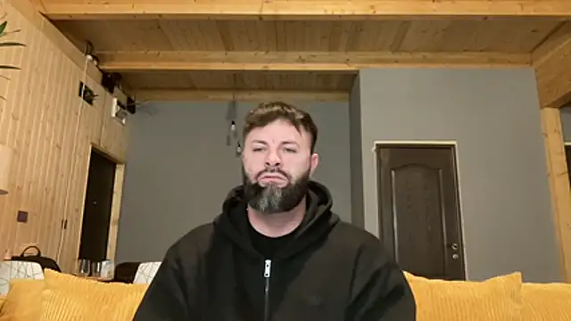 Snapshot of AlphaSparks chatting on 12.01.25 AlphaSparks online show from 12.01.25