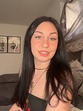 Snapshot of Estherjizz chatting on 05.27.26 Estherjizz online show from 05.27.26