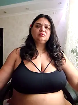 littleRikka online show from 11.07.25