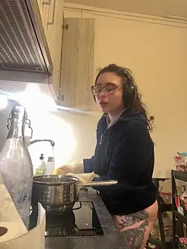 ladyturtle online show from 03.23.26