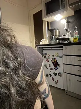 ladyturtle online show from 03.28.26