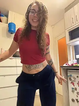 ladyturtle online show from 04.04.26