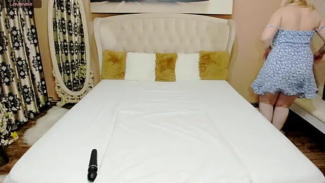 AnneRainn online show from 03.29.26