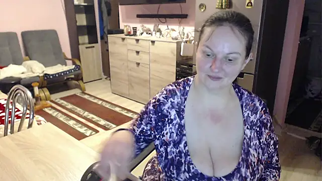 BustyLadyAlma online show from 03.01.25