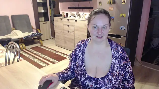 BustyLadyAlma online show from 03.21.25