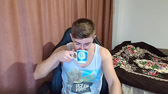 Todhorny9873 online show from 01.20.25