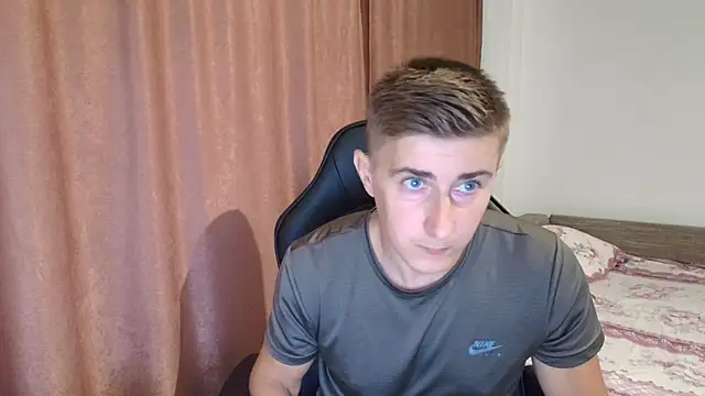 Todhorny9873 online show from 02.17.25