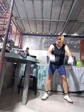 Kariebabe online show from 10.24.25