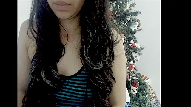 lizztaylor535 online show from 01.22.25