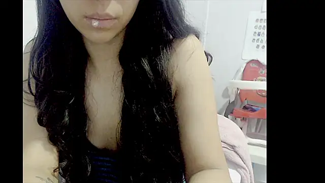 lizztaylor535 online show from 03.03.25