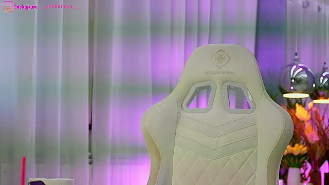 Snapshot of perfectt33n chatting on 01.14.26 perfectt33n online show from 01.14.26