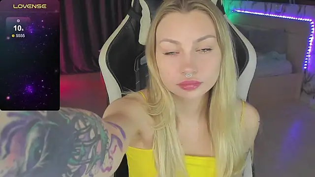 BiMolly online show from 12.16.24