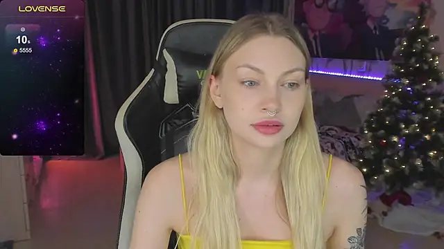 BiMolly online show from 02.27.25