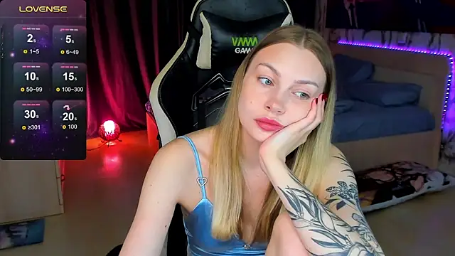 BiMolly online show from 09.25.25