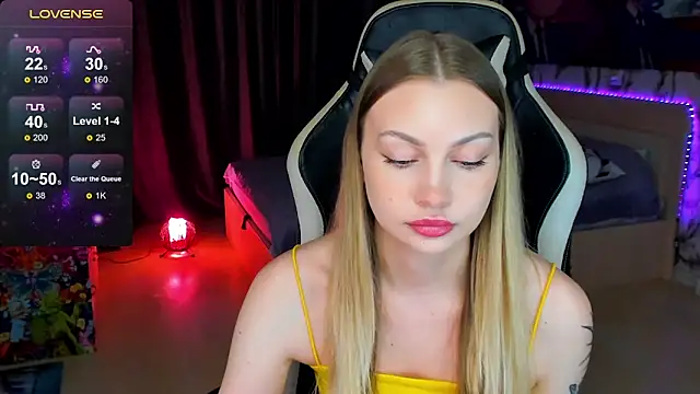 BiMolly online show from 10.19.25