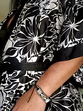 Snapshot of PichyPrettyPussy chatting on 02.28.25 PichyPrettyPussy online show from 02.28.25