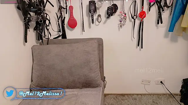 Snapshot of mel12meli chatting on 10.21.25 mel12meli online show from 10.21.25