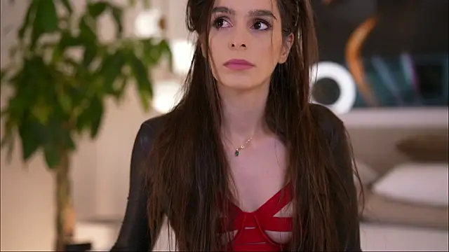 DoviaClaire online show from 11.23.25