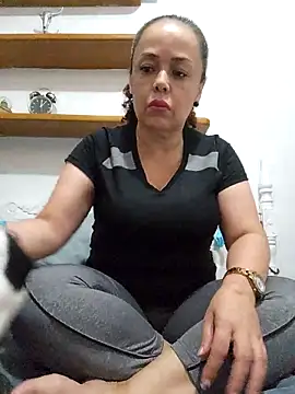 BadMicaela1 online show from 11.25.25