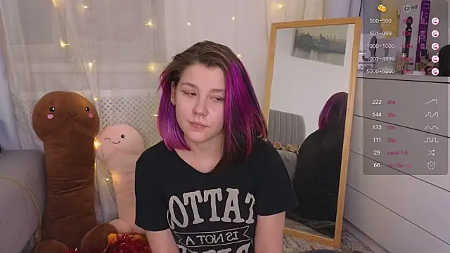 Mira Falls online show from 01.20.25