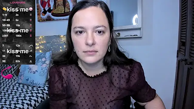 Snapshot of angelaagomez chatting on 05.11.26 angelaagomez online show from 05.11.26